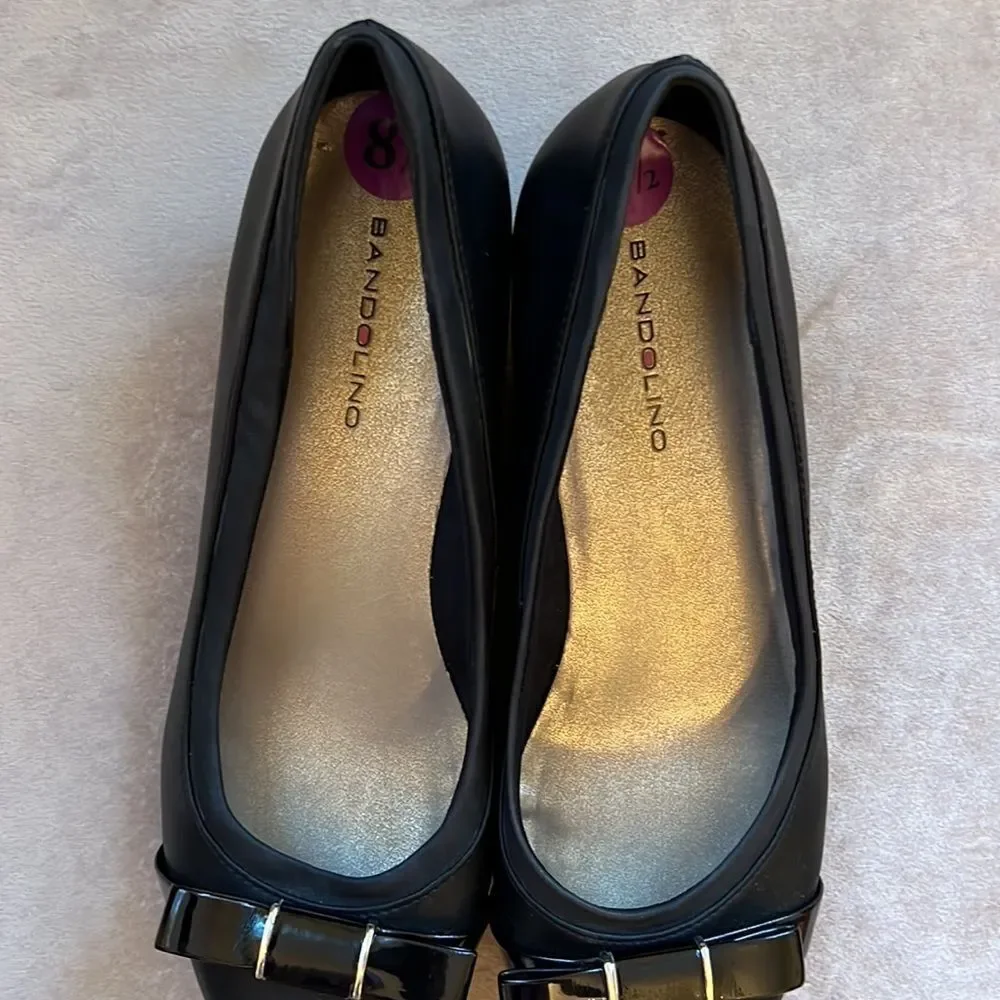 Bandolino Sz 8.5 *Classic-Chic*  Wedge Bow Toe Dress Shoes EUC